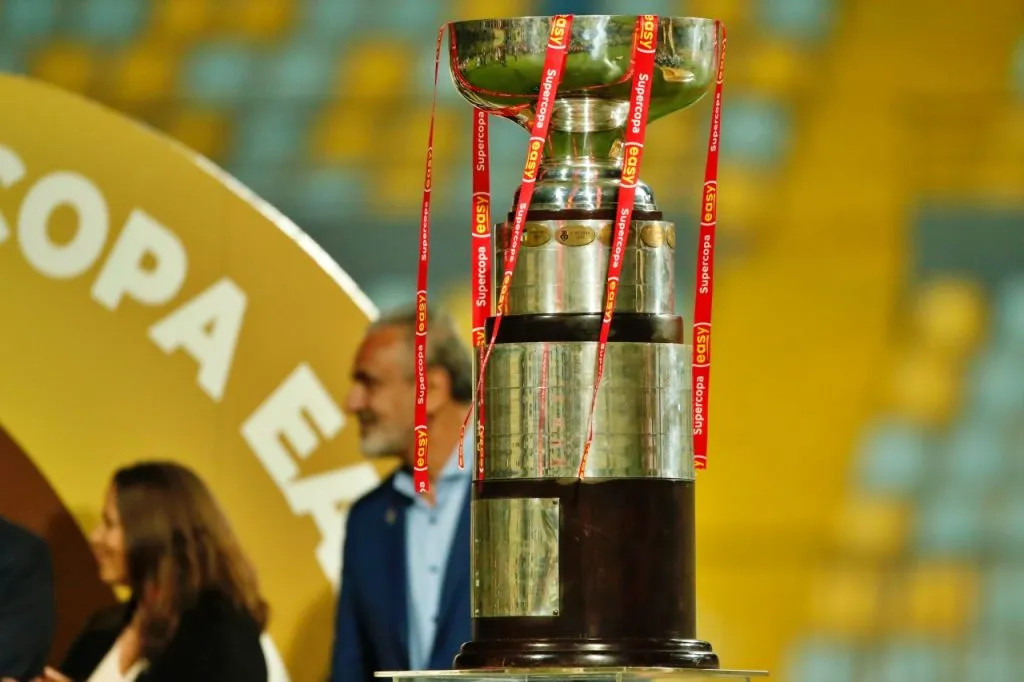 La Supercopa entre Colo Colo y la U todavía no tiene una fecha ni sede para jugarse (Photosport)