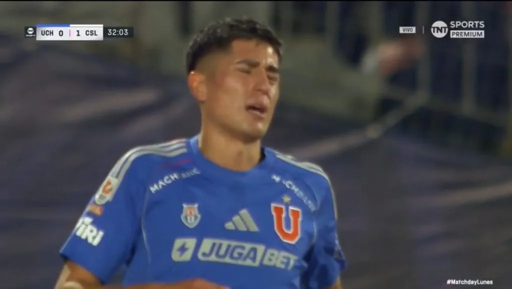 La cara de Matías Sepúlveda al pedir el cambio en U de Chile. Foto: TNT Sports.