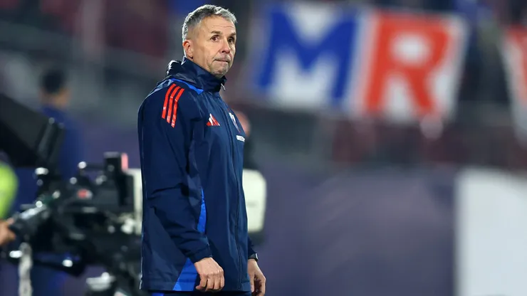 Gustavo Álvarez fue fuerte con su plantel de la U.