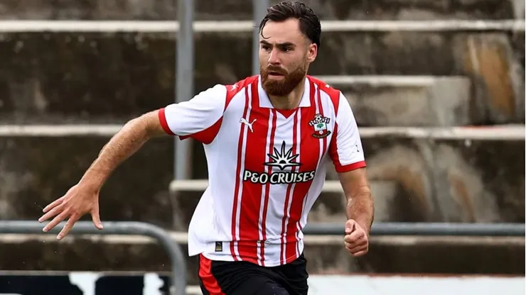 Ben Brereton vive una nueva pesadilla en el fútbol inglés, según revela y aclara su DT.