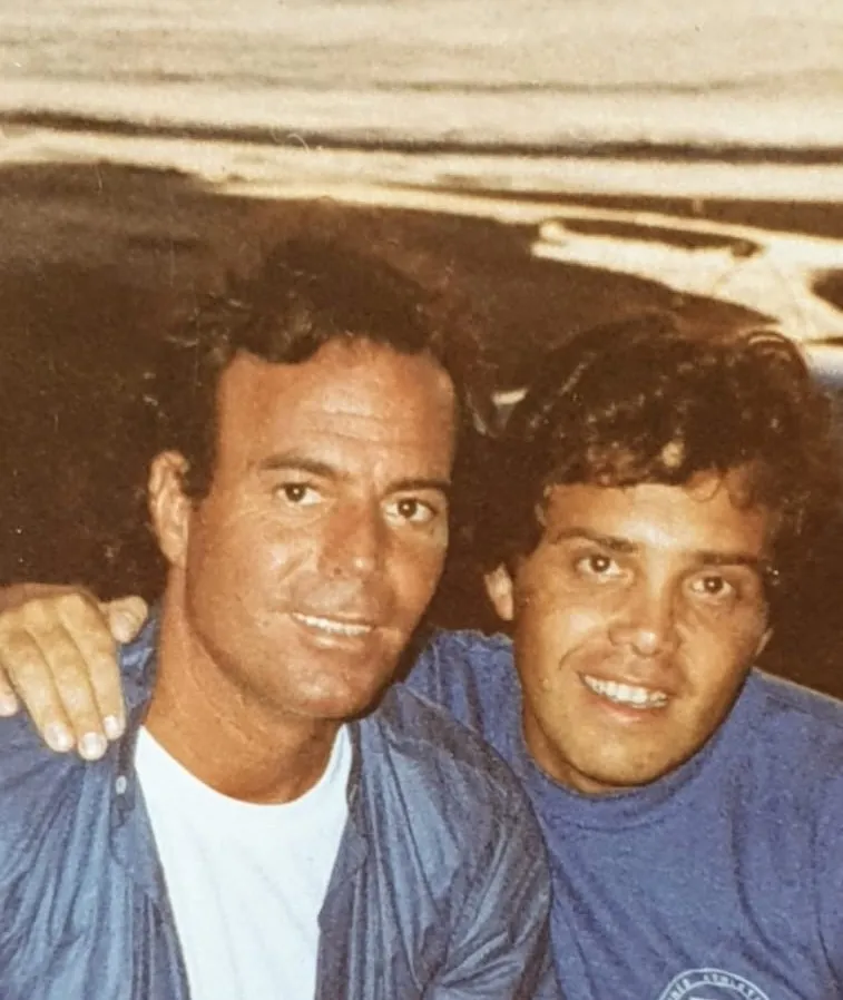 Cárdenas y su época en televisión junto a Julio Iglesias