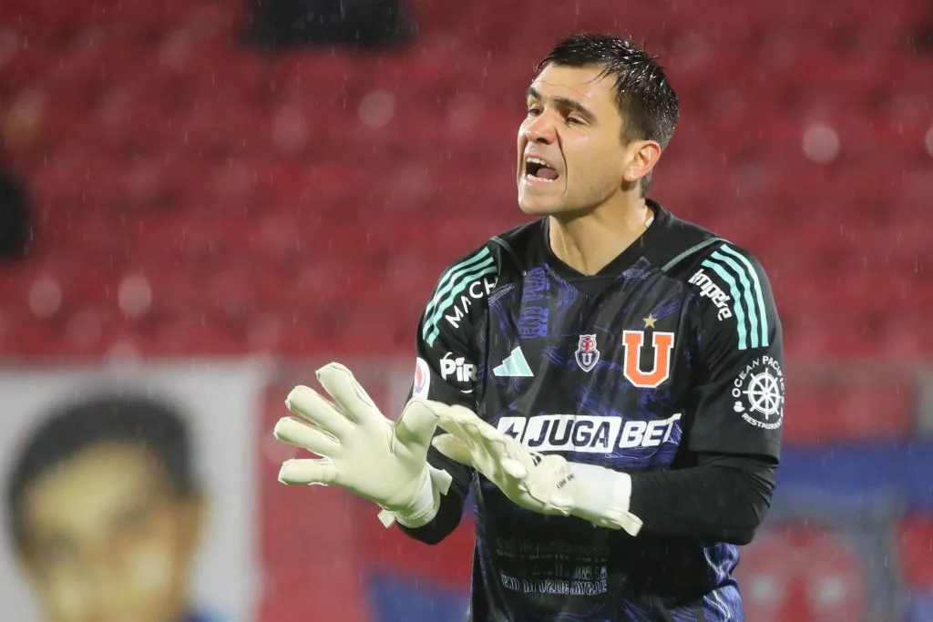 Cristopher Toselli termina contrato al final de temporada con U de Chile. Foto: Jonnathan Oyarzun/Photosport