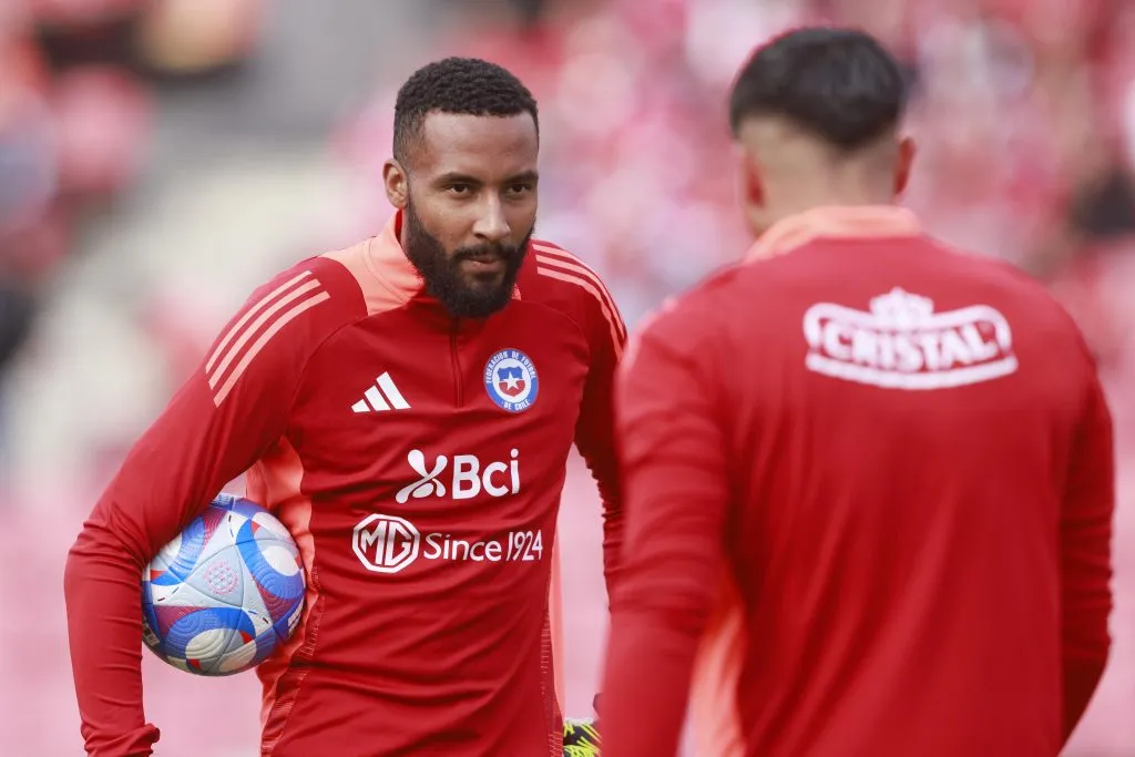 Lawrence Vigouroux es uno de los aspirantes al arco de la Roja. (Felipe Zanca/Photosport).