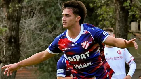 Este atacante de 20 años llegará al fútbol chileno.