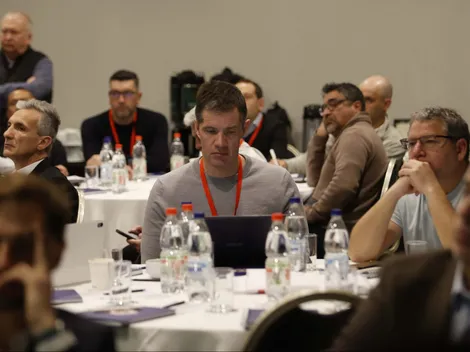 Adelantan cambio en la presidencia de la U: puede salir Michael Clark