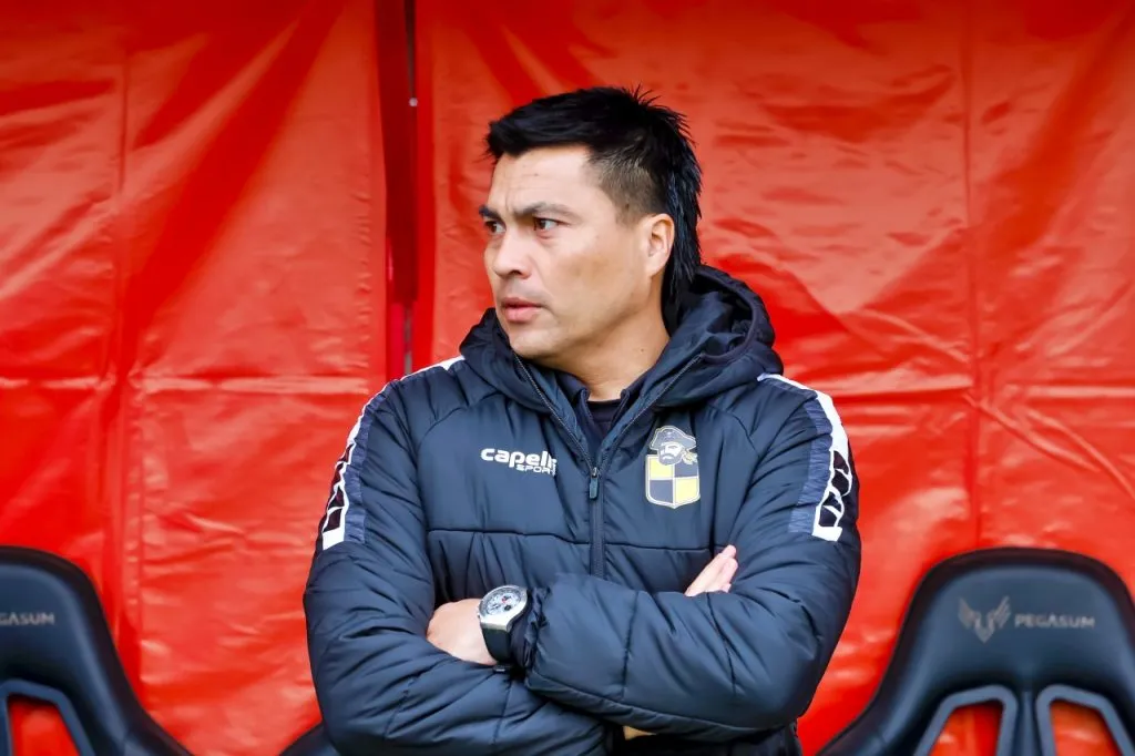 Esteban González supera a Jaime García como el mejor entrenador chileno de la actualidad (Photosport)