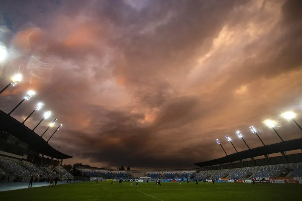 El Teniente tendrá que esperar por su apertura de puertas.