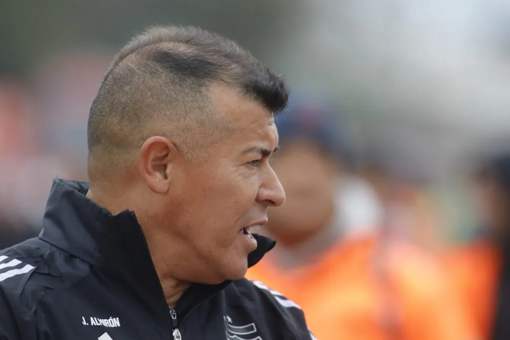 Jorge Almirón, el DT de Colo Colo. (Jorge Loyola/Photosport).
