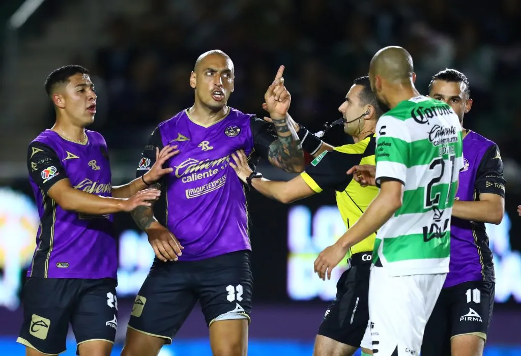 Ariel Nahuelpán jugó poco tiempo en Mazatlán, pero destacó | Getty Images