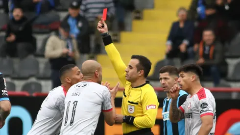 Piero Maza sumó nueva tarjeta roja