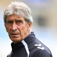 Manuel Pellegrini sufre: Un desconectado Betis cae ante Málaga en una noche para el olvido