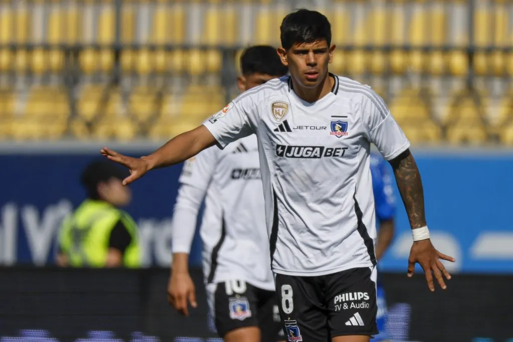 Esteban Pavez no fue capitán ante Everton | Photosport