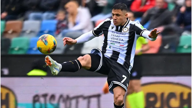 Alexis Sánchez sigue sin dar luces de un retorno a Udinese.