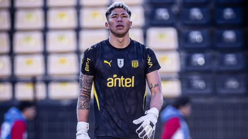 Brayan Cortés tuvo un gran estreno como golero de Peñarol.