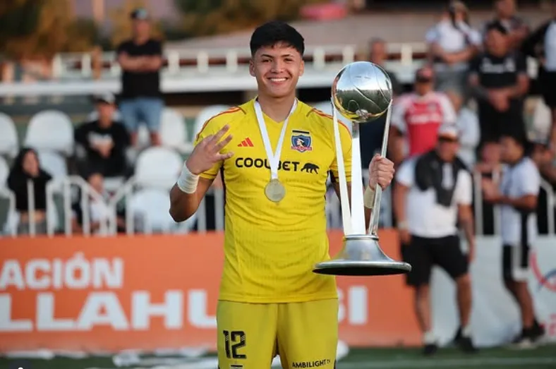 Benjamín Morales regresa a Colo Colo, donde fue campeón juvenil. (Foto: Instagram).