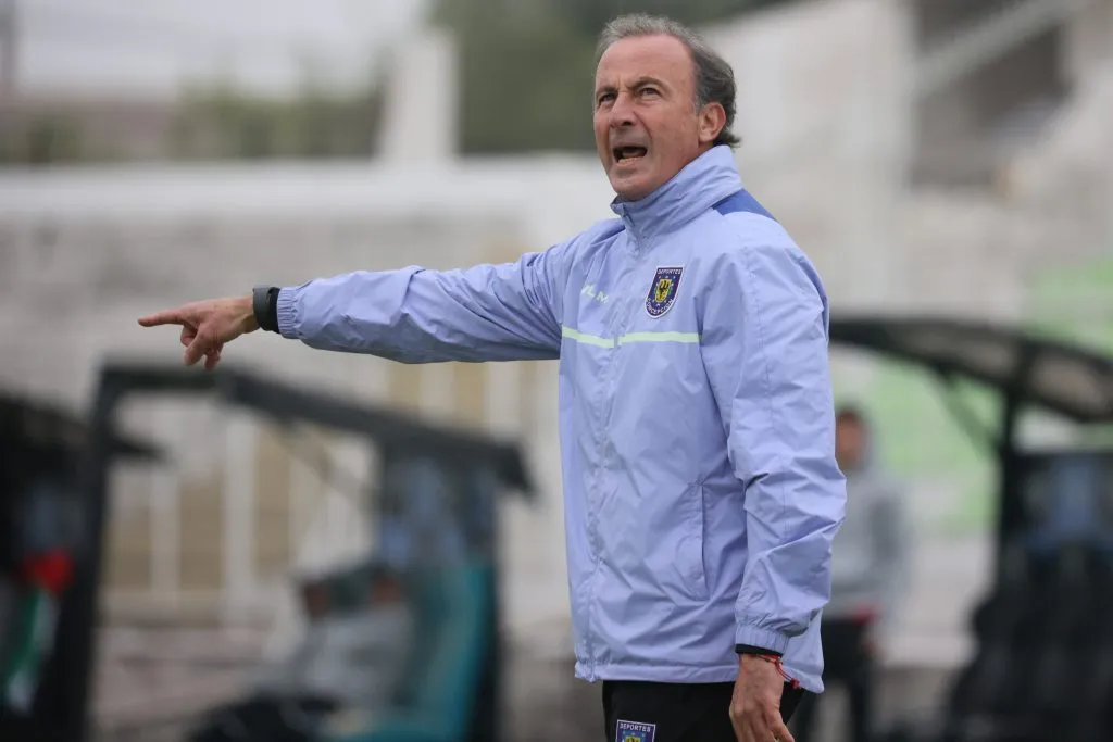 Manuel Suárez es el entrenador de Deportes Concepción. (Dragomir Yankovic/Photosport).