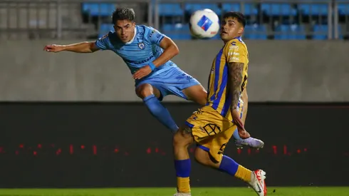 Pasó de Colo Colo y el campeonato a Iquique y el inminente descenso.