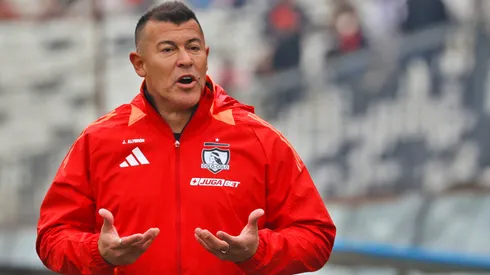Jorge Almirón y su estadía como DT de Colo Colo en veremos.