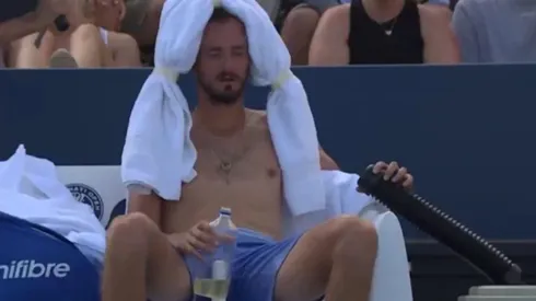 El calor que azota a Cincinnati se vio reflejado en esta imagen de Medvedev