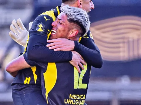 Cortés desata las pasiones en Peñarol con notable elogio