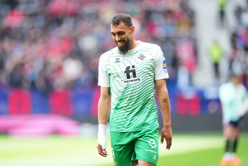 Borja Iglesias no tuvo un buen final de la relación con Manuel Pellegrini. (Juan Manuel Serrano Arce/Getty Images).