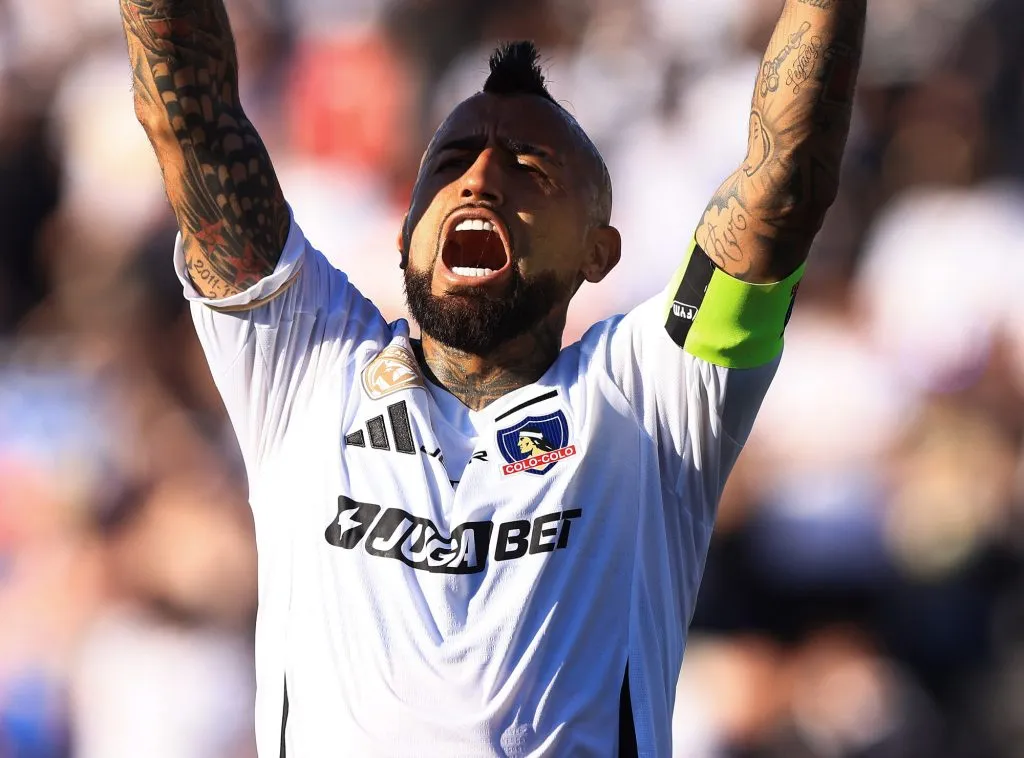 Caamaño en picada otra vez contra Colo Colo y Vidal.