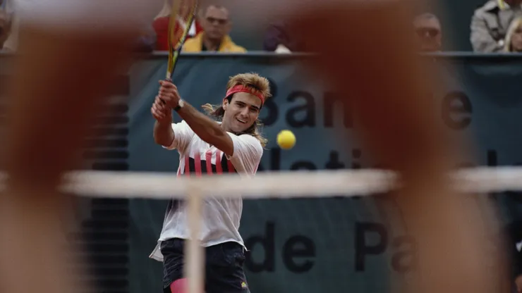 Andre Agassi y su peluca en la final de Roland Garros 1990.