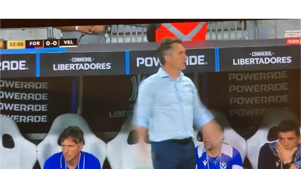 La reacción de Guillermo Barros Schelotto. (Captura Disney+).