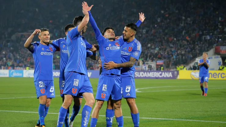 La U retoma su camino en Copa Sudamericana, enfrentando a Independiente.
