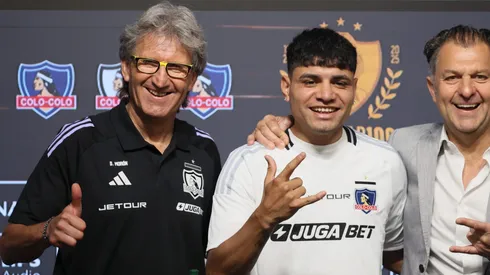 Morón en la presentación de Claudio Aquino en Colo Colo