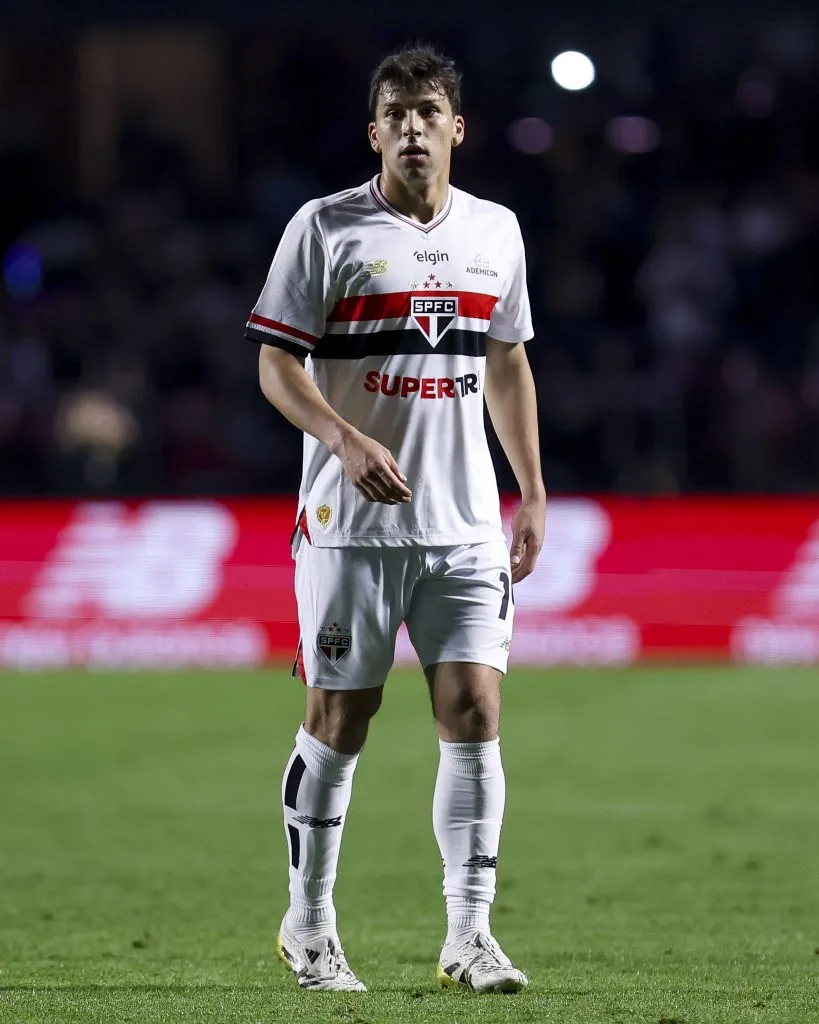 Gonzalo Tapia no jugó ante Atlético Nacional | Getty Images