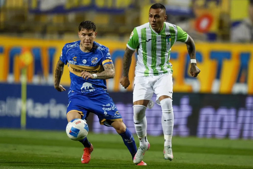 Everton y O’Higgins podrían verse afectados por la nueva reglamentación de la FIFA. (Foto: Andres Pina/Photosport)