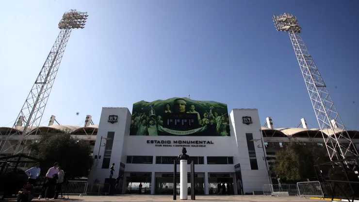 "Arengazo" convocado por Colo fue suspendido en la previa del duelo ante la UC.