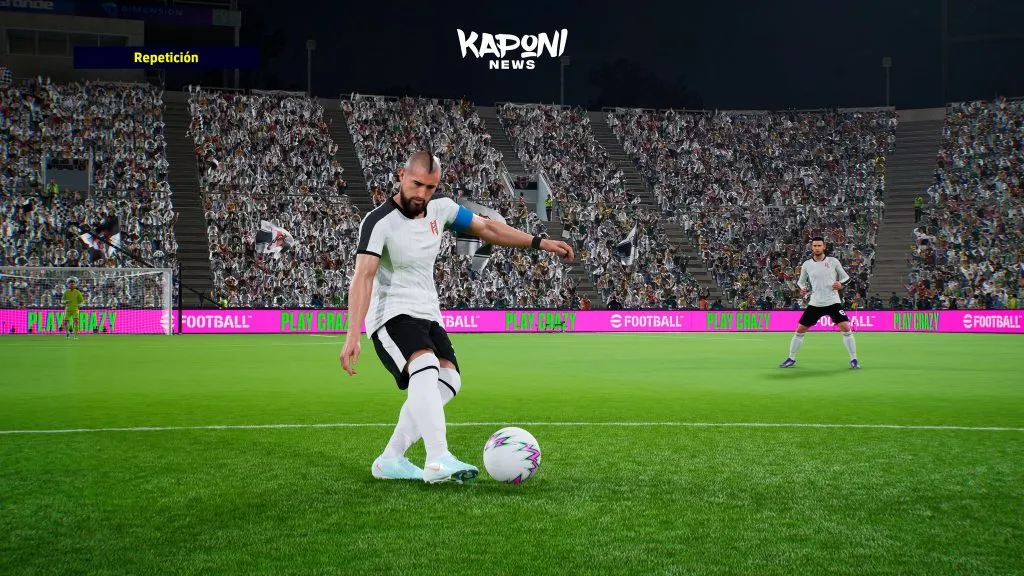 La indumentaria de local de los albos en el eFootball 2026. | Foto: Felipe Kaponi.