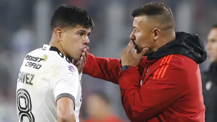 Esteban Pavez respondió por el momento de Jorge Almirón