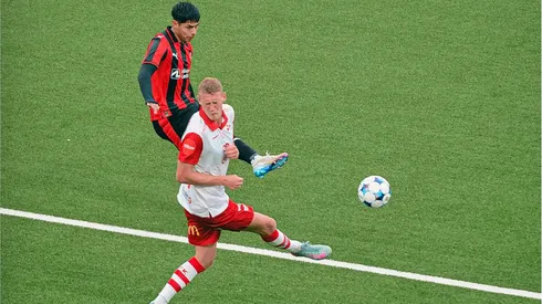 Darío Osorio y Midtjylland siguen con vida en Europa League.