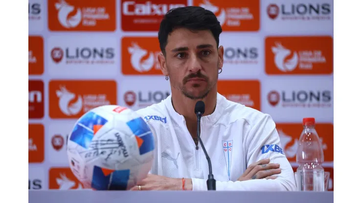 Zampedri se sincera por la presión de jugar con Colo Colo en el Monumental