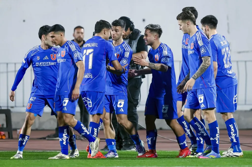 Pinilla destaca el gran trabajo de la U contra Independiente en Sudamericana.