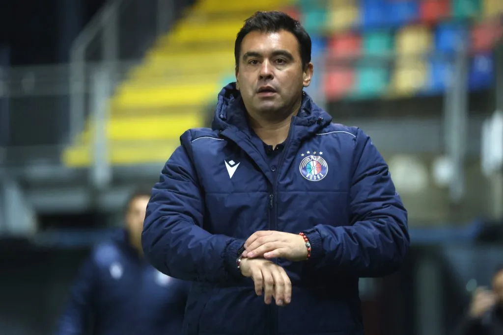 Juan José Ribera anticipa el partido de la U con Audax. Foto: Jonnathan Oyarzun/Photosport