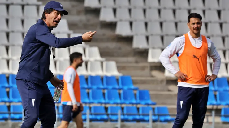 Daniel Garnero y sorpresa en formación de Católica para duelo con Colo Colo.
