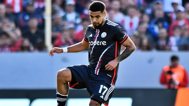 Paulo Díaz fue titular en empate de River con Libertad en Copa Libertadores.