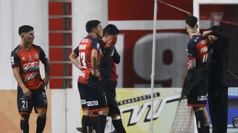 Limache perdió a su "9" por todo el año.