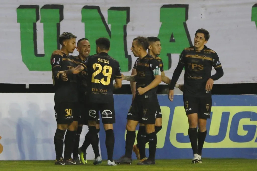 Santiago Wanderers celebra su aniversario con triunfo. Foto: Ricardo Ulloa/Photosport