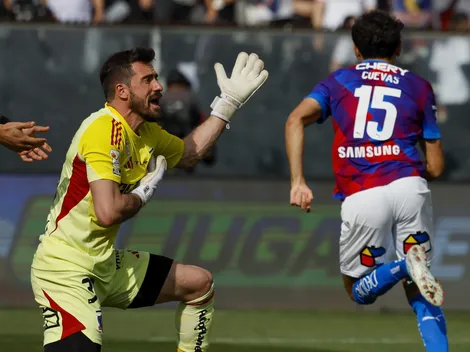 Hinchas de Colo Colo pierden la paciencia con De Paul: “Arquero del montón”