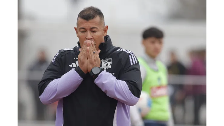 El ex DT de Boca Juniors parece tener las horas contadas en Colo Colo.