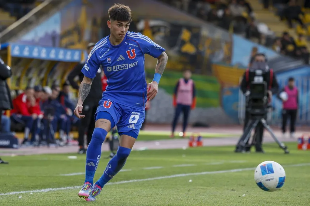 Maximiliano Guerrero se sube al avión de la ilusión azul en la Copa Sudamericana. Foto: Andres Pina/Photosport