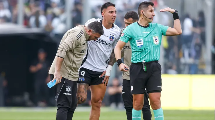 Javier Correa encendió las alarmas en Colo Colo.
