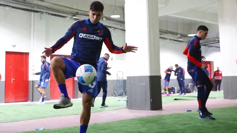 La U sólo tiene la baja de Israel Poblete ante Independiente.