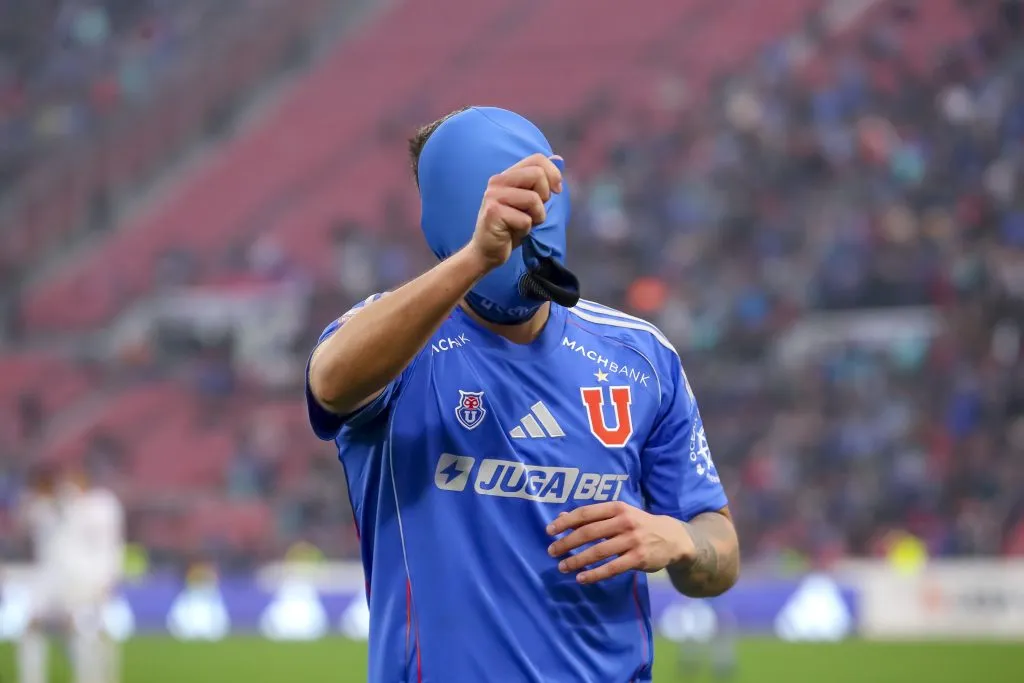 Ahí viene la que te gusta, actúa normal.