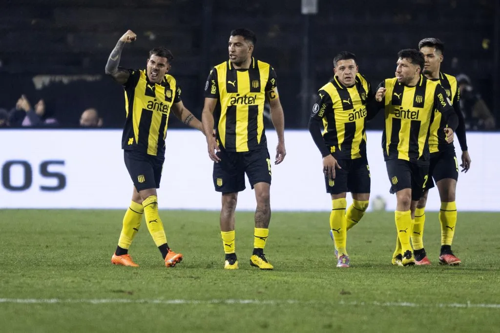 Con un gol solitario de Terans, Peñarol venció a Racing en la ida | Getty Images